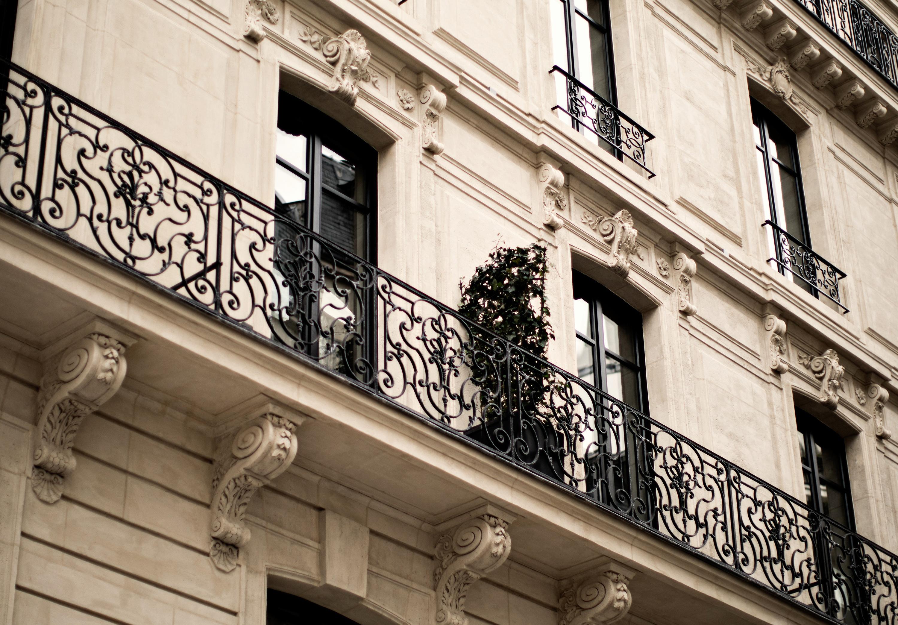 Monsieur George-Champs Elysees Paris Exterior photo