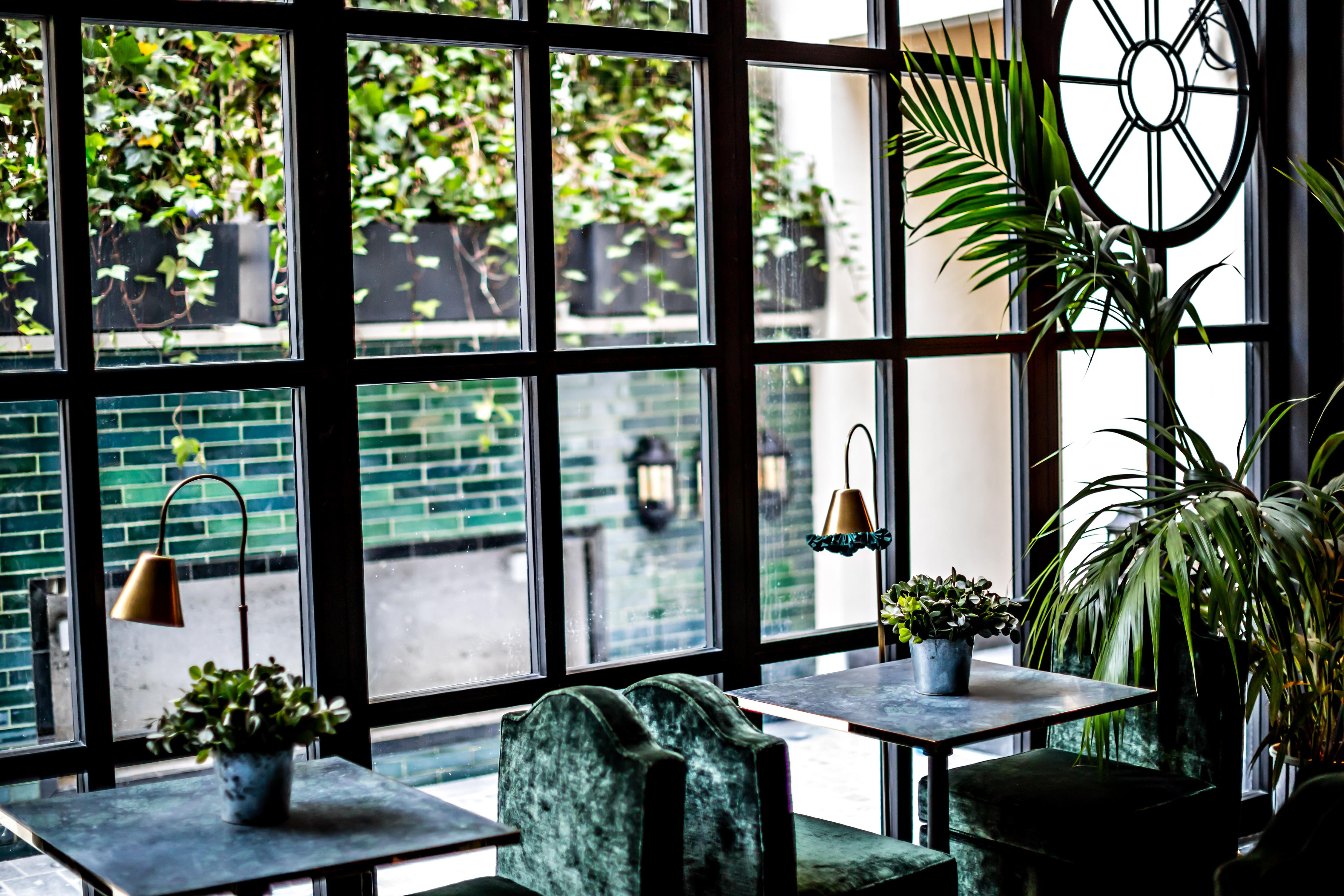 Monsieur George-Champs Elysees Paris Exterior photo